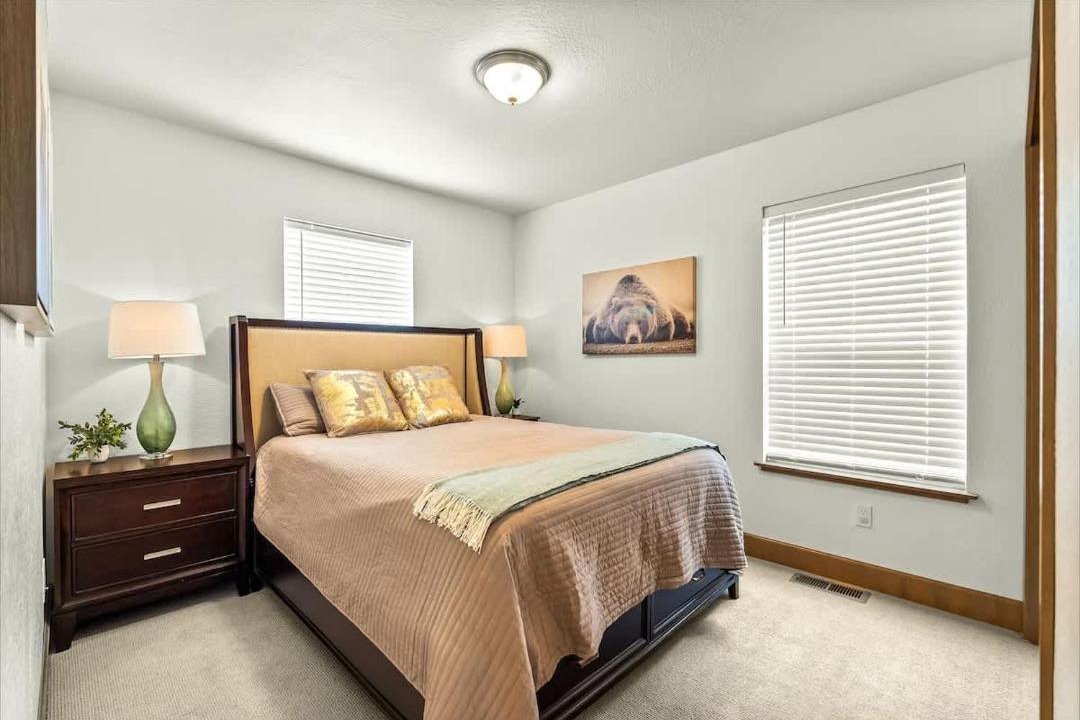 Photo of Bedroom in Dover Bay