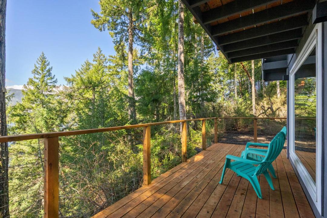 Photo of Patio Balcony in Seabeck