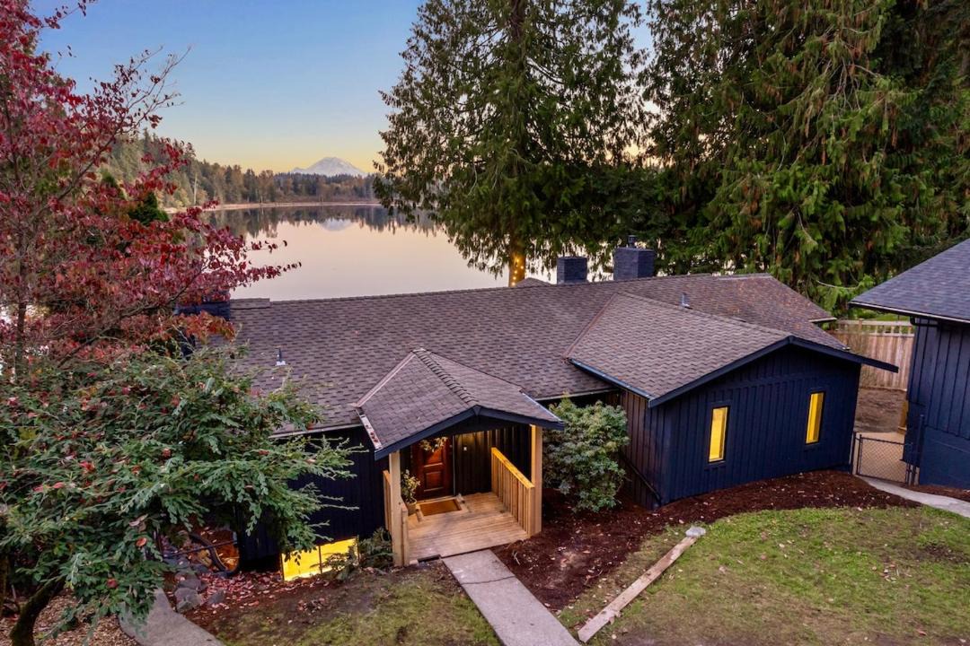 Photo of Others in Maple Heights-Lake Desire