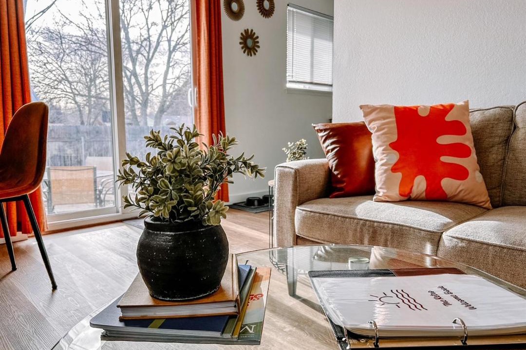 Photo of Livingroom in West Valley