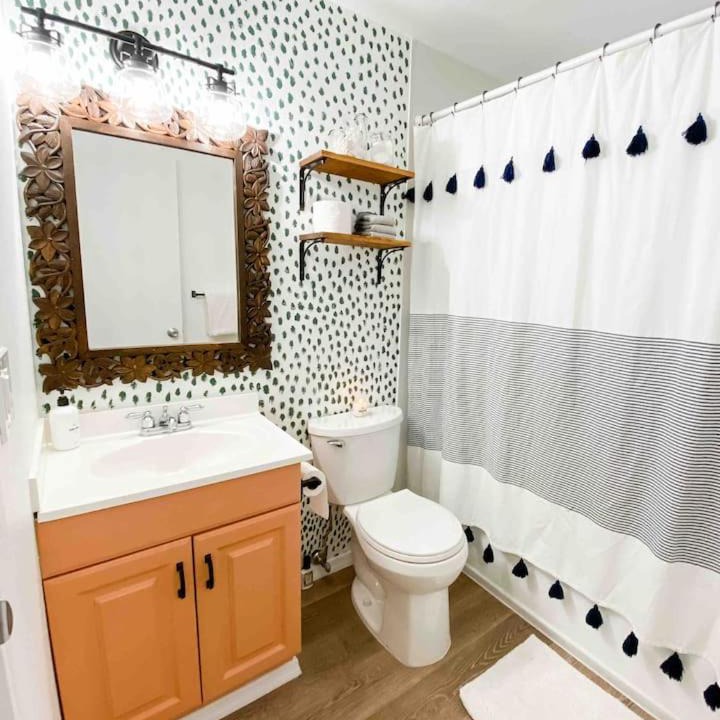Photo of Bathroom in West Valley