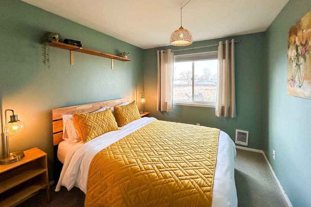 Photo of Bedroom in West Valley