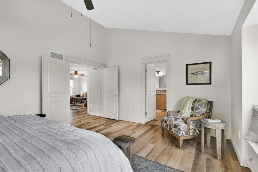 Photo of Bedroom in Garden City