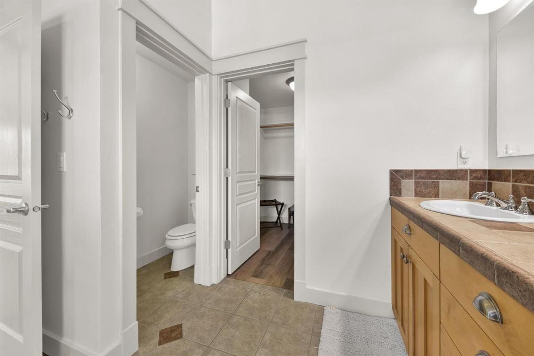 Photo of Bathroom in Garden City