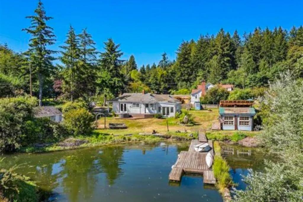 Photo of Others in Bainbridge Island
