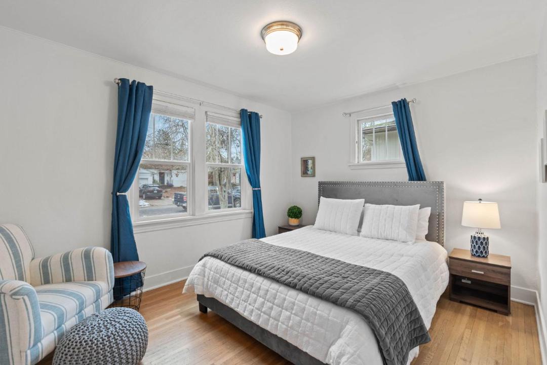 Photo of Bedroom in Manito