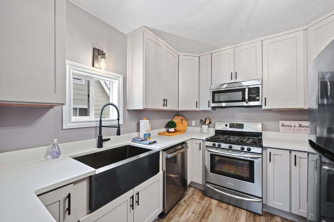 Photo of Kitchen in Garden District