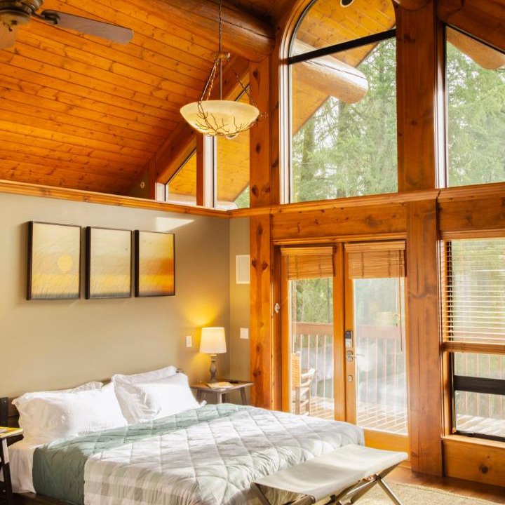 Photo of Bedroom in Mirrormont