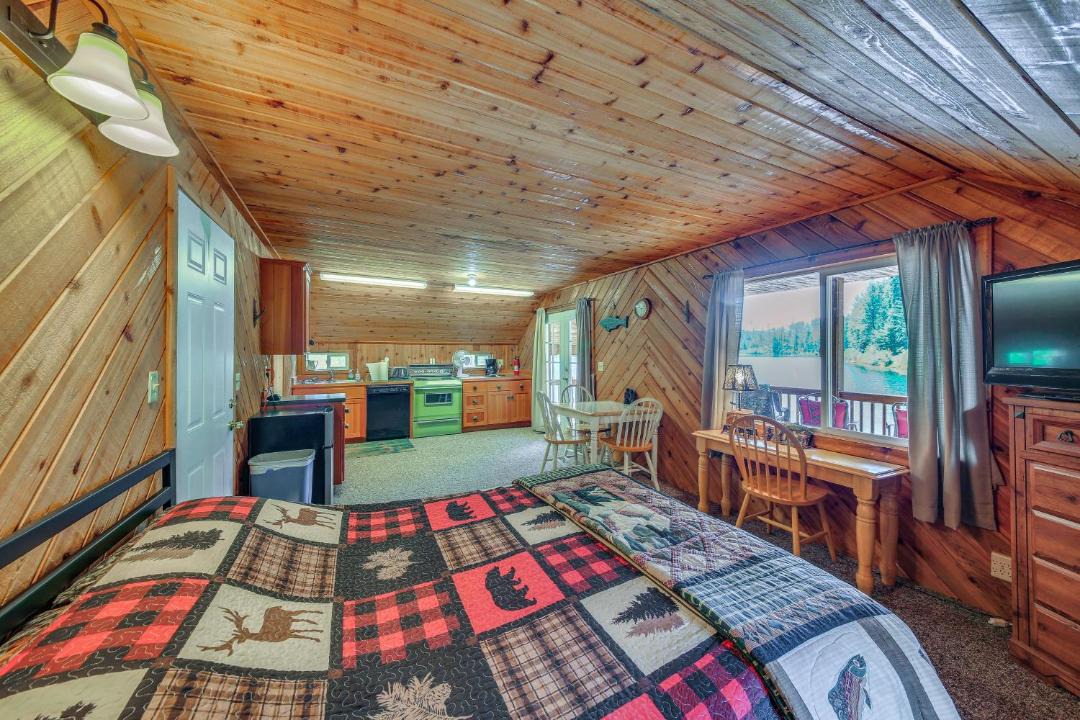 Photo of Bedroom in Chewelah