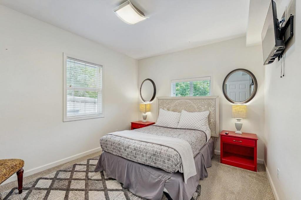 Photo of Bedroom in Metzger