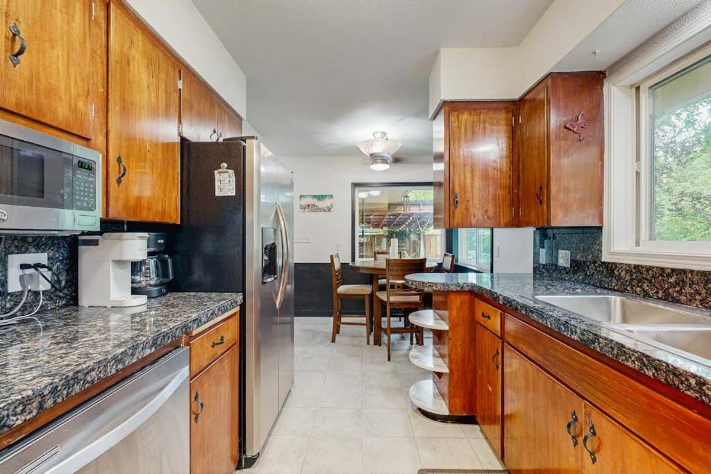 Photo of Kitchen in Metzger