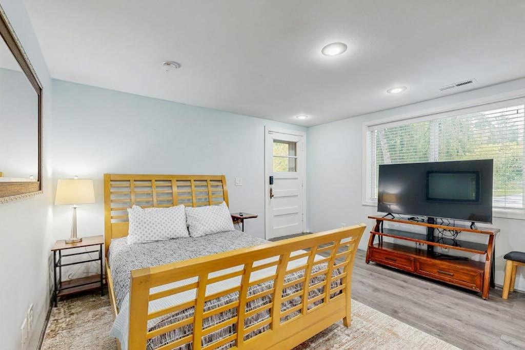 Photo of Bedroom in Metzger