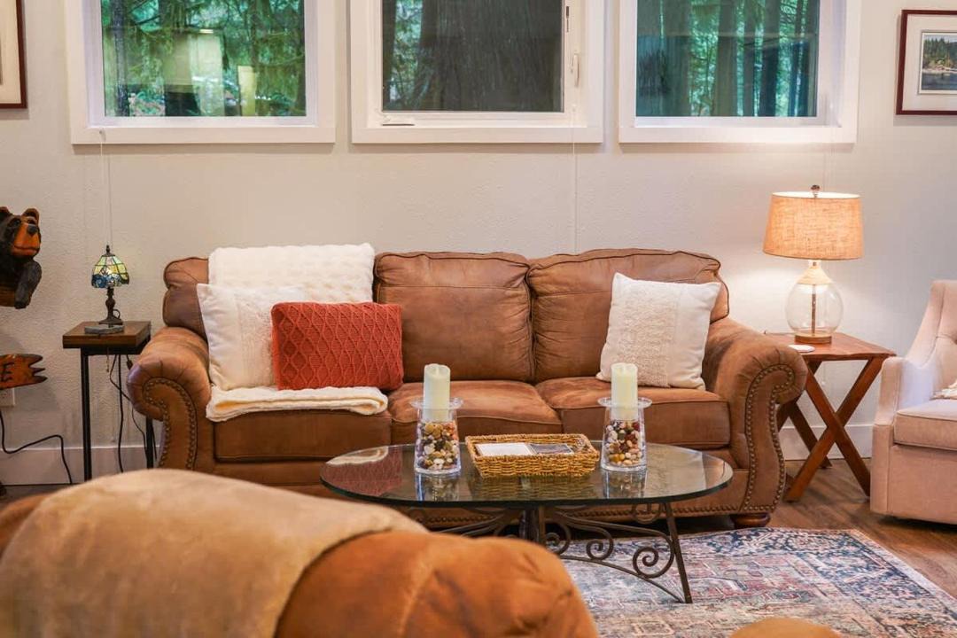 Photo of Livingroom in Glacier