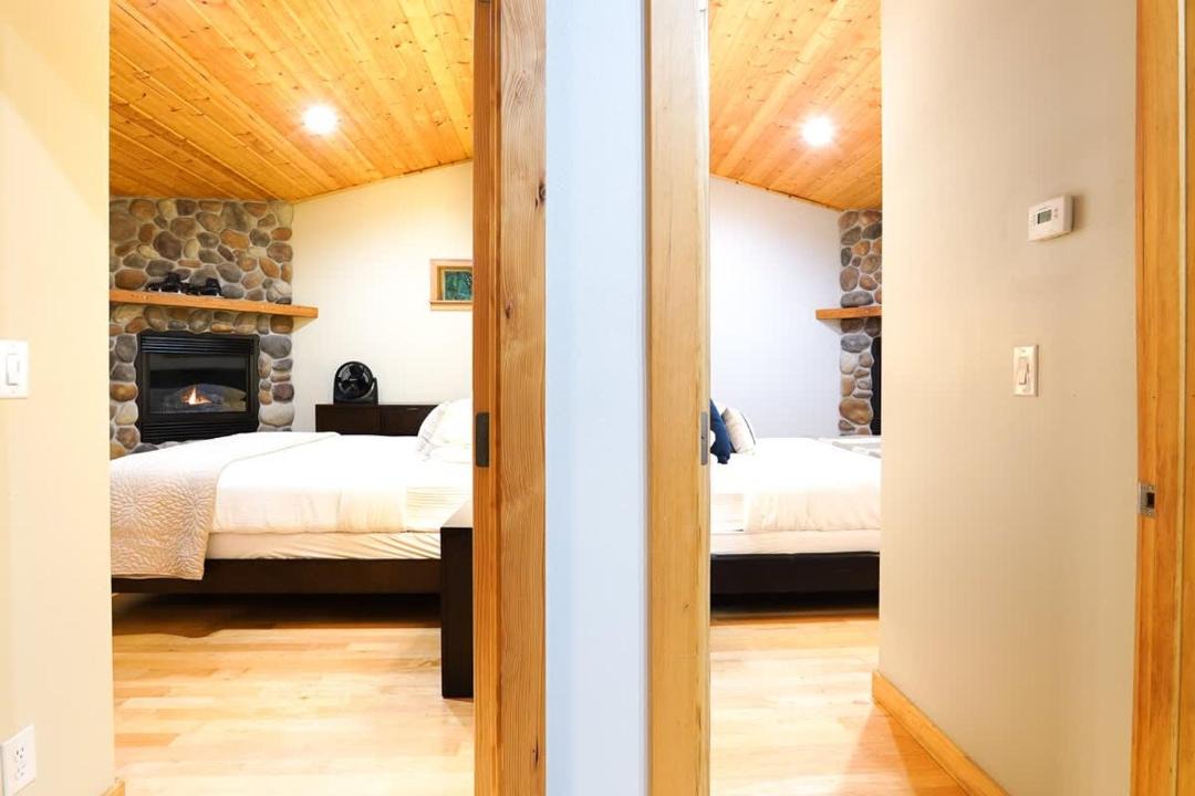 Photo of Bedroom in Glacier