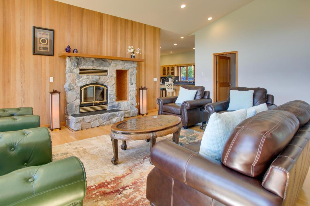 Photo of Livingroom in Sequim