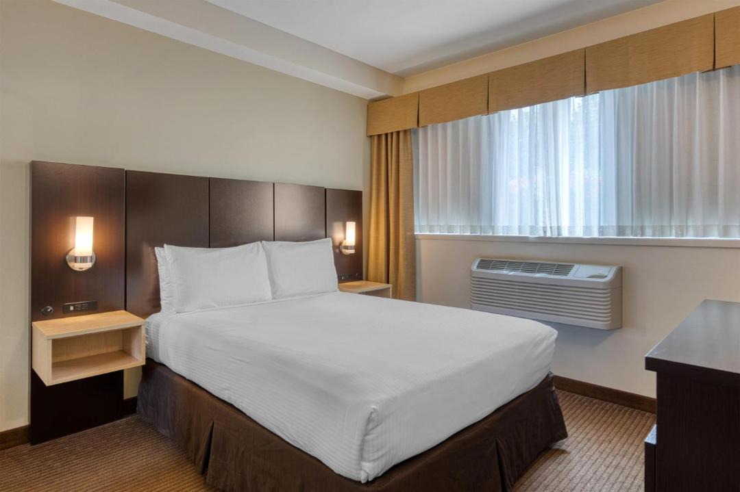 Photo of Bedroom in SeaTac