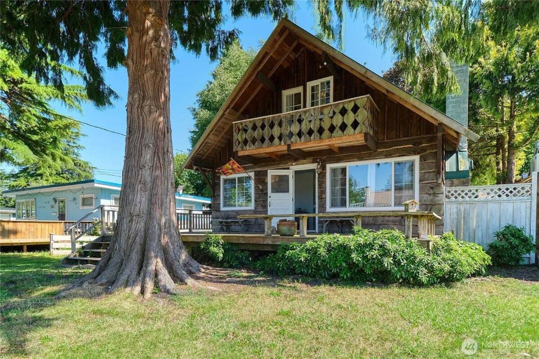 Photo of Others in Point Roberts