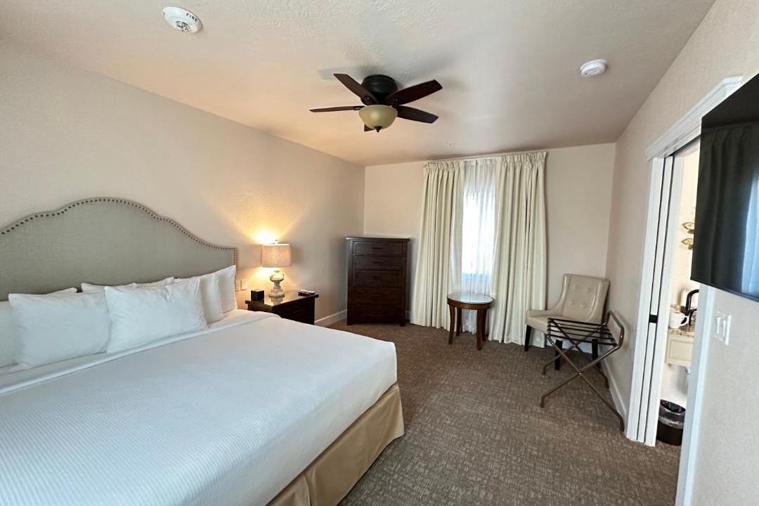 Photo of Bedroom in Eagle Point