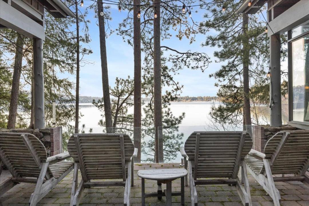 Photo of Patio Balcony in Hayden Lake