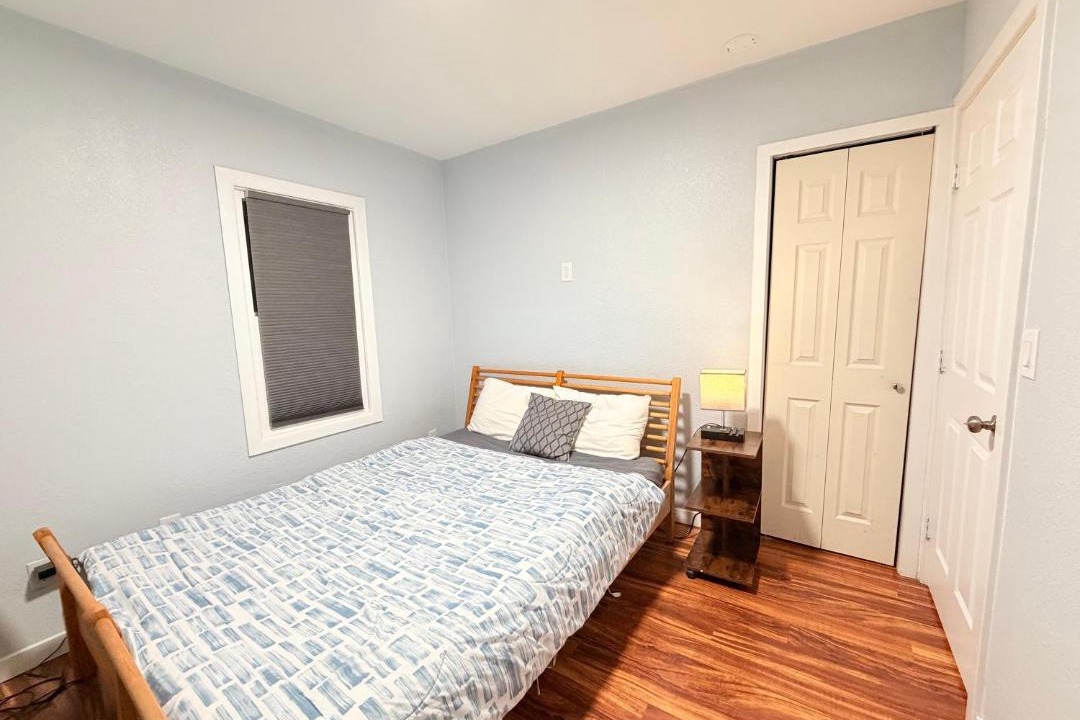 Photo of Bedroom in Tukwila