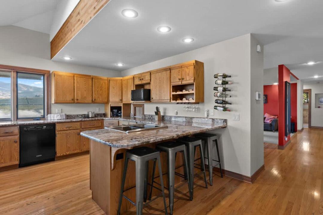 Photo of Kitchen in Manson