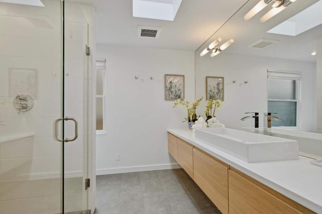 Photo of Bathroom in Windermere