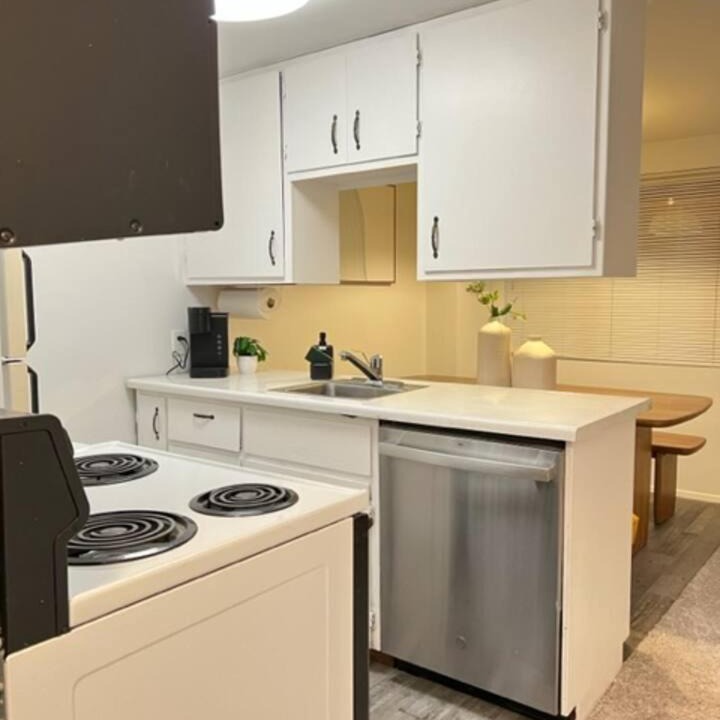 Photo of Kitchen in SeaTac