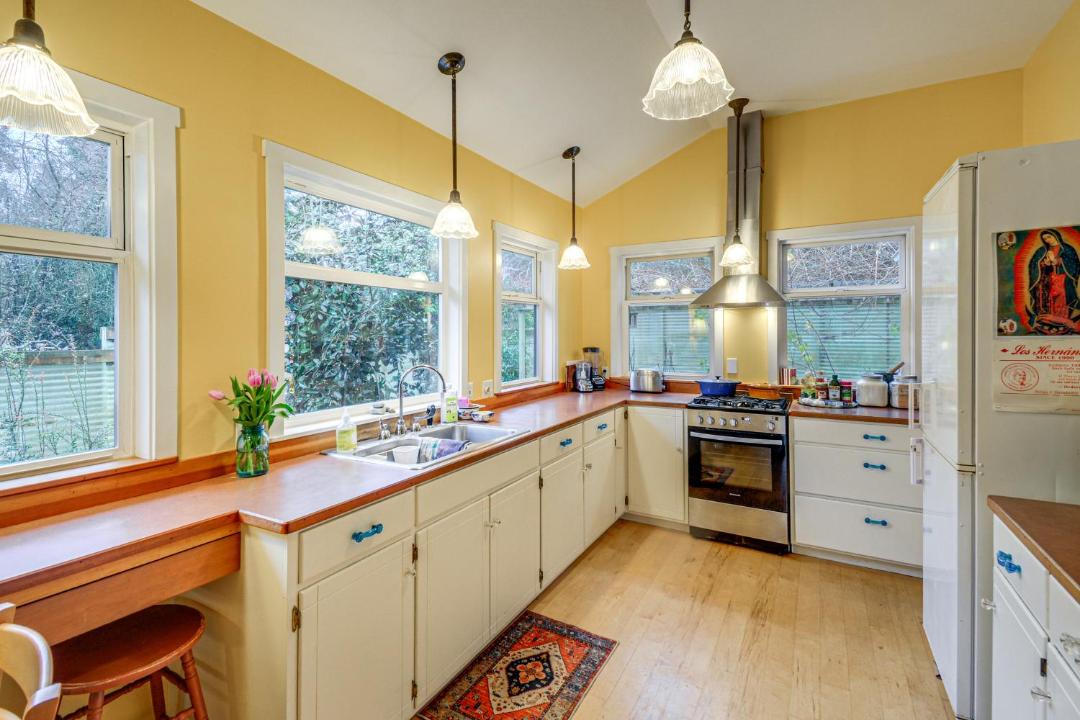 Photo of Kitchen in Port Hadlock
