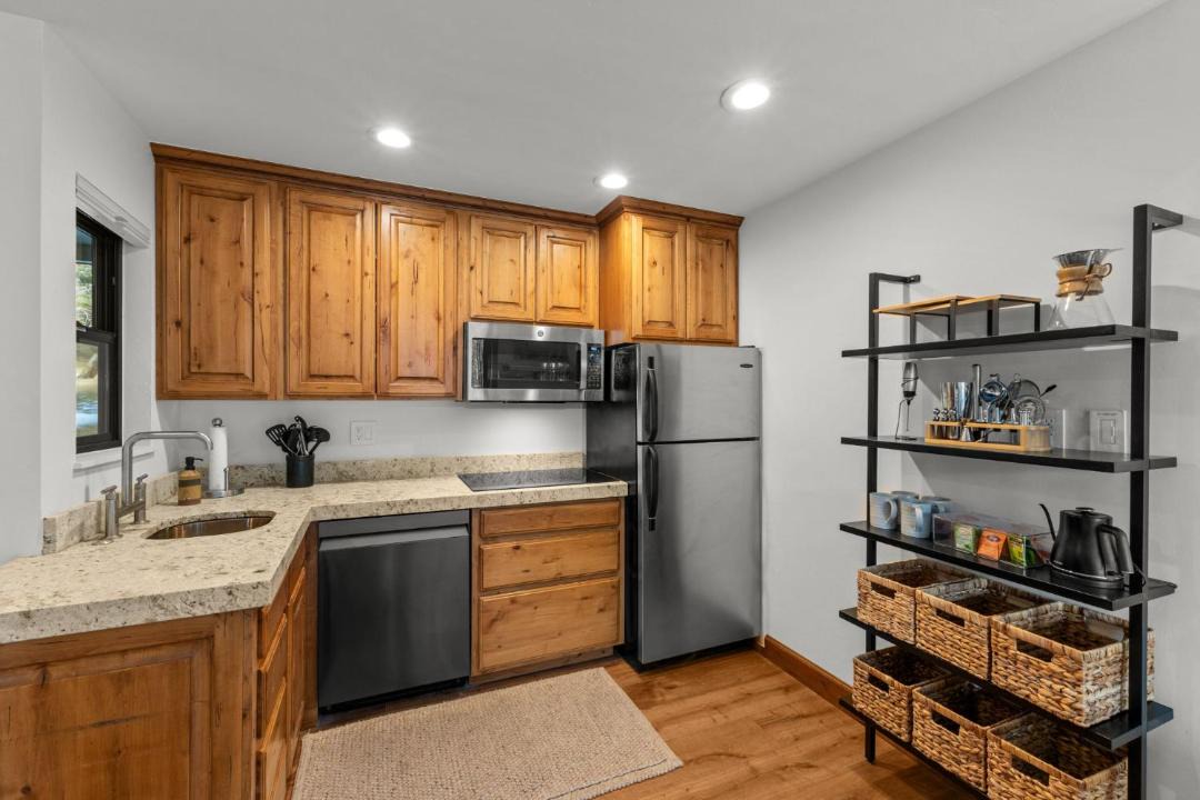 Photo of Kitchen in Elkhorn Village
