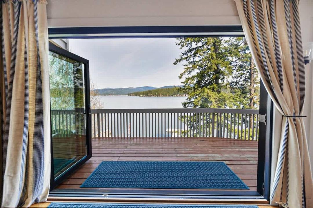 Photo of Patio Balcony in Newman Lake