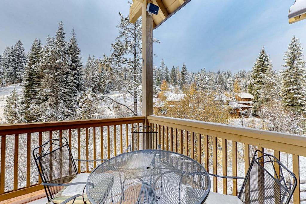 Photo of Patio Balcony in Tamarack Resort