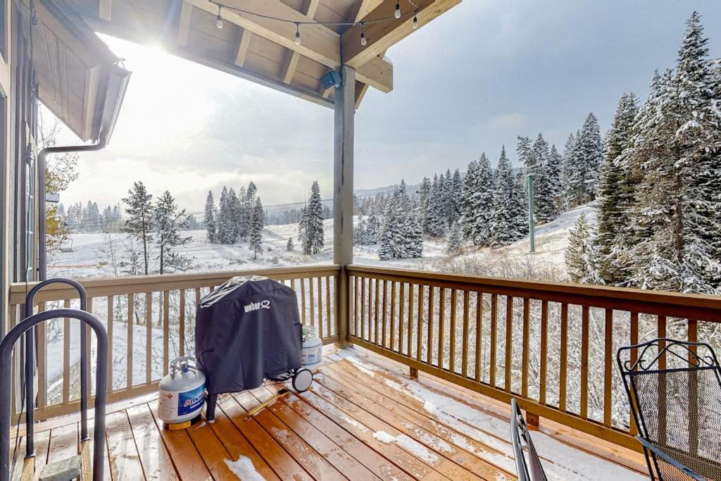 Photo of Patio Balcony in Tamarack Resort