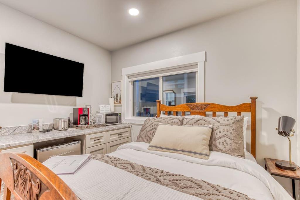 Photo of Bedroom in Welches