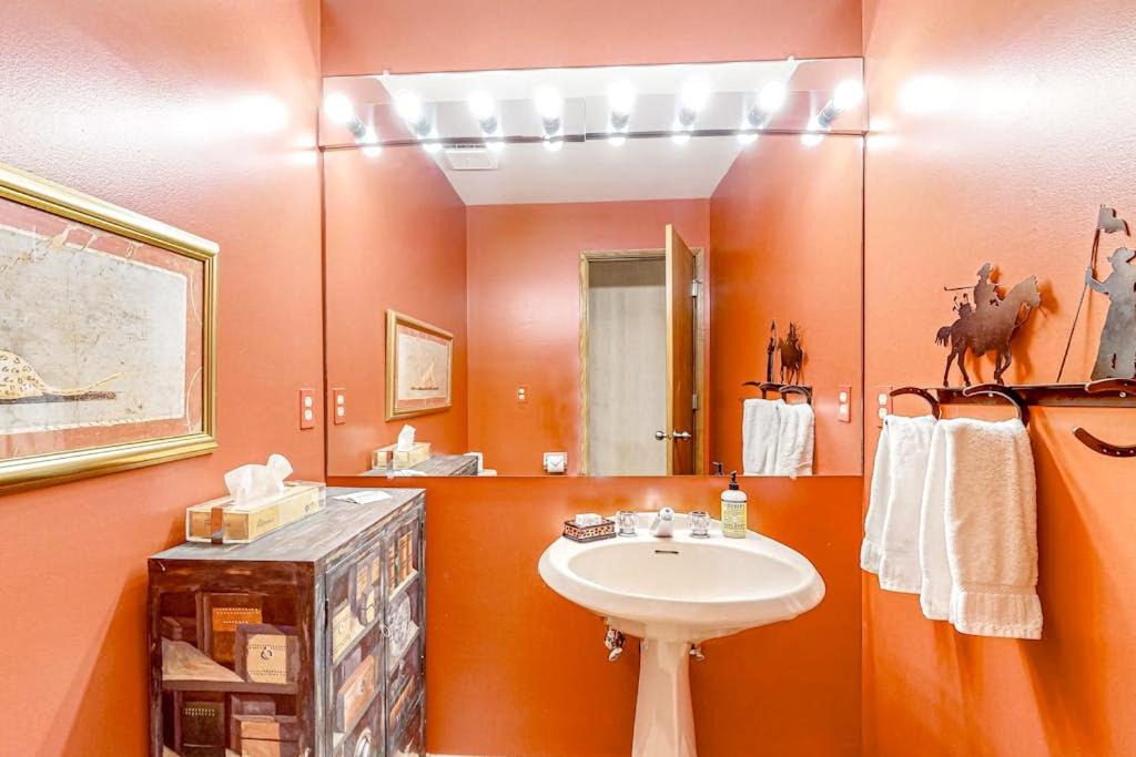 Photo of Bathroom in Black Butte Ranch