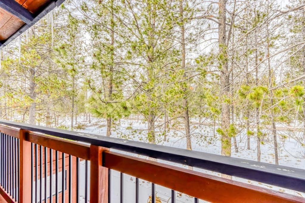 Photo of Patio Balcony in Sunriver
