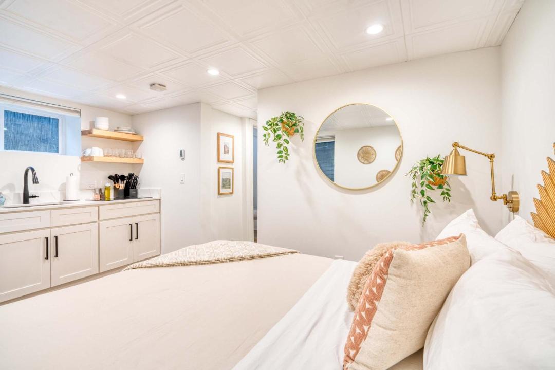 Photo of Bedroom in King