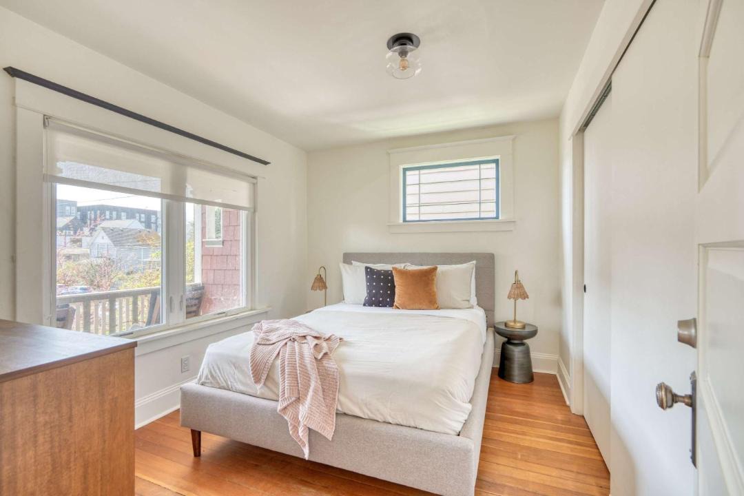 Photo of Bedroom in Overlook