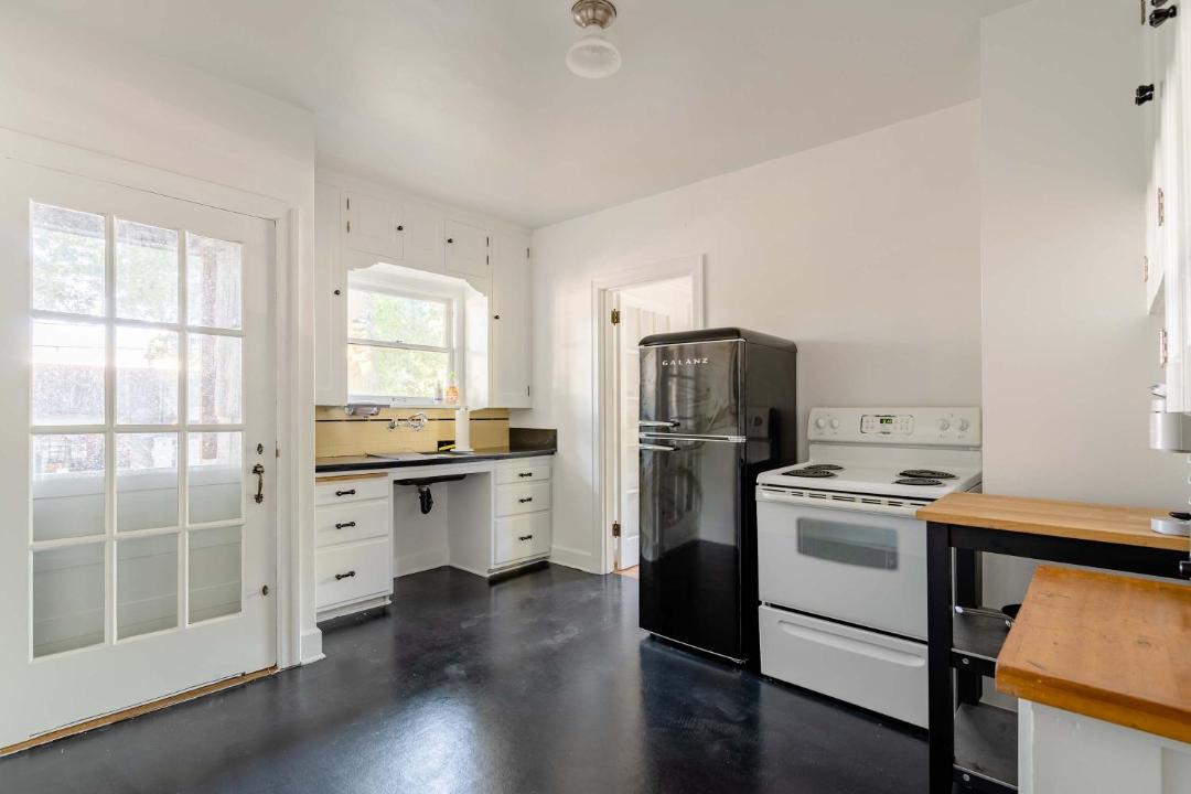 Photo of Kitchen in Hosford-Abernethy