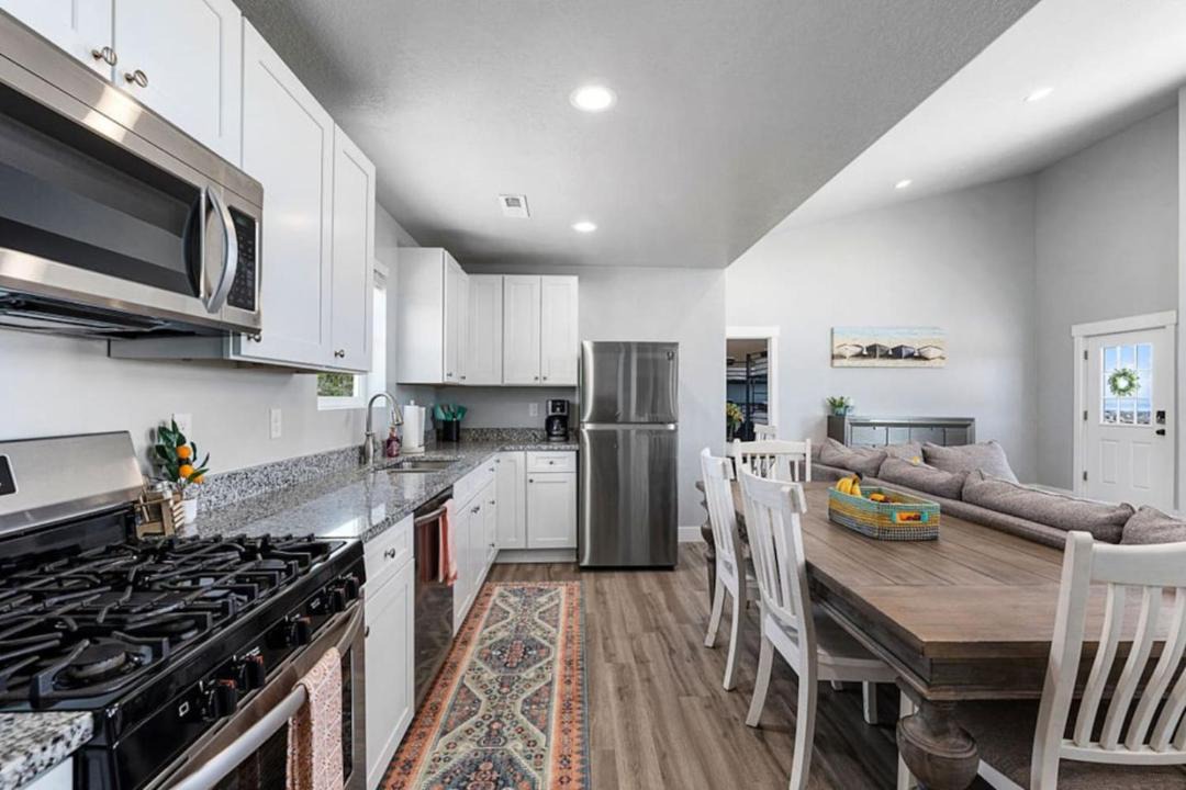 Photo of Kitchen in Sweetwater