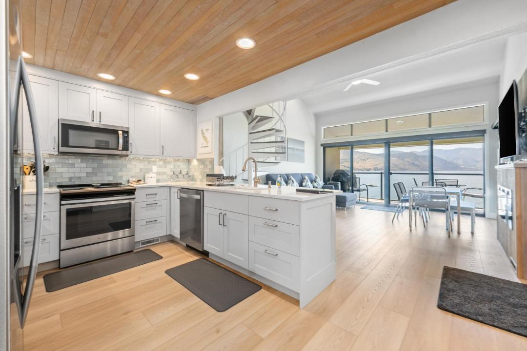 Photo of Kitchen in Chelan