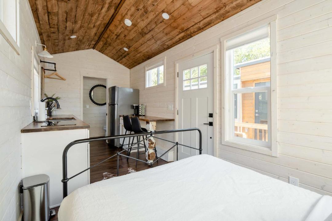Photo of Bedroom in Alberta Arts District