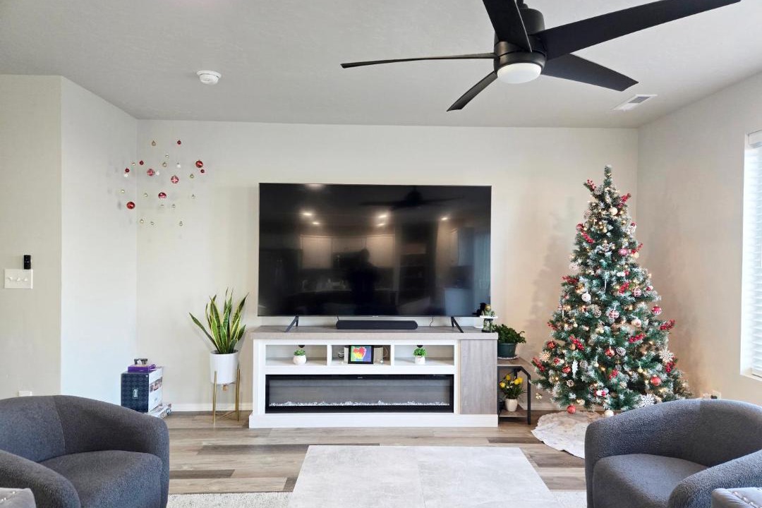 Photo of Livingroom in Southwest Ada County Alliance