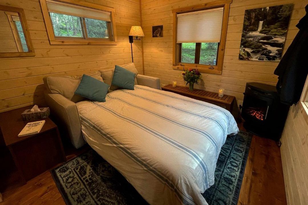 Photo of Bedroom in Ashland
