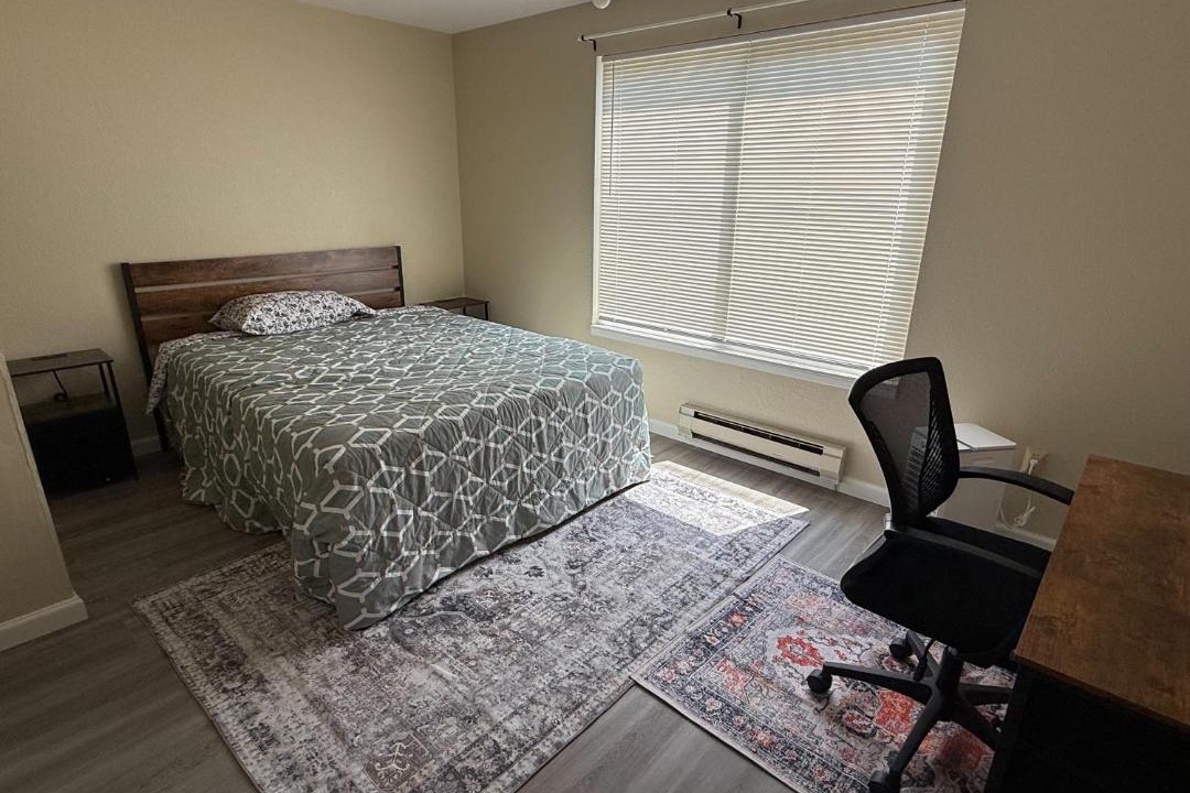 Photo of Bedroom in University District