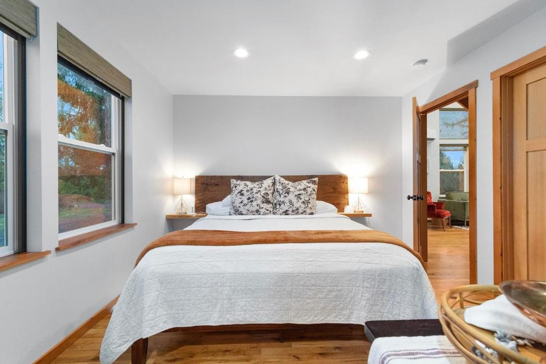 Photo of Bedroom in Port Angeles