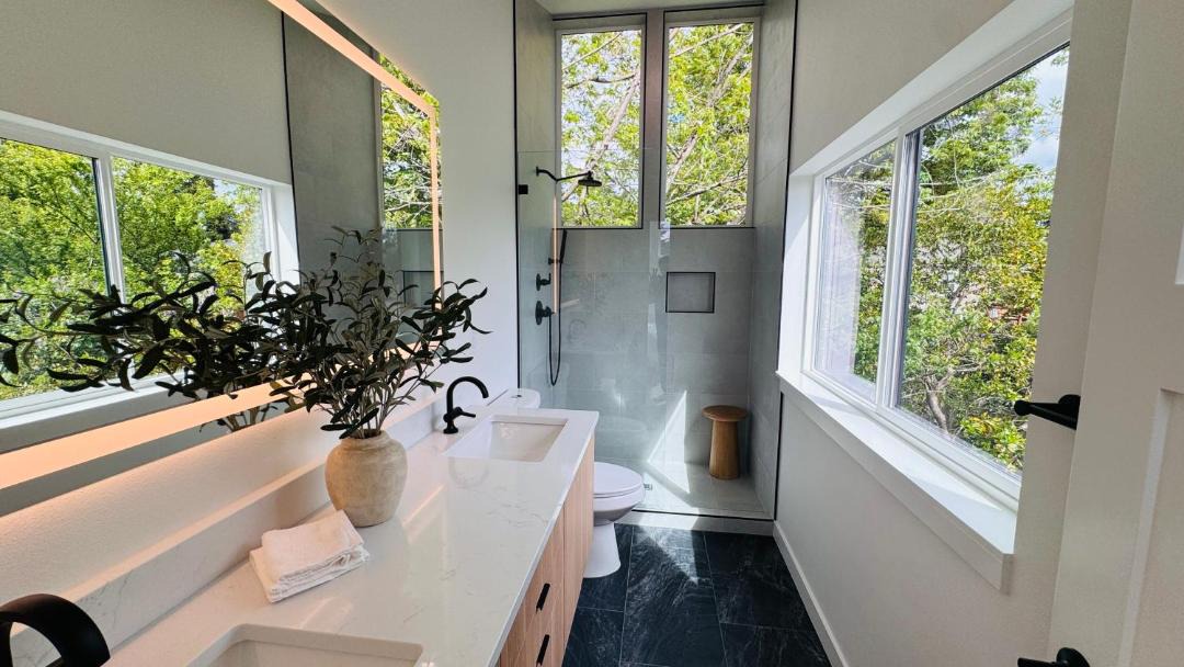 Photo of Bathroom in Northgate