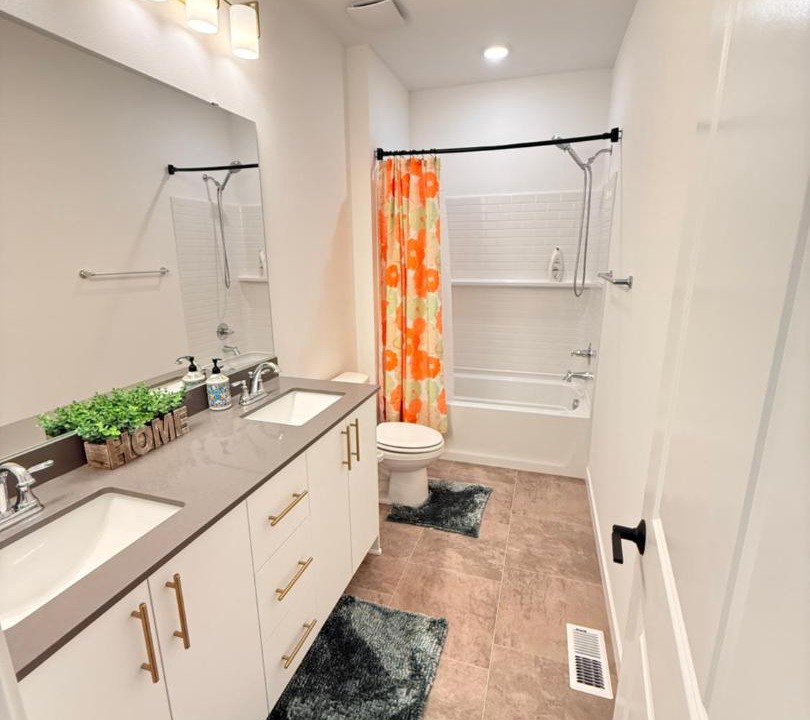Photo of Bathroom in Bonney Lake