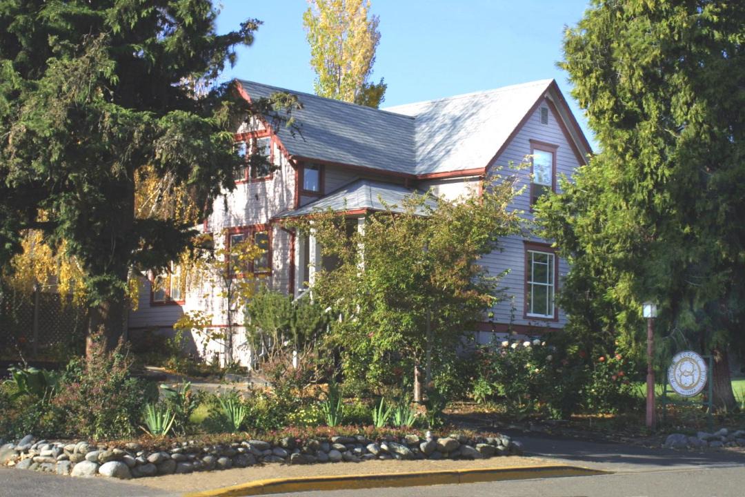 Photo of Buildings in Ashland