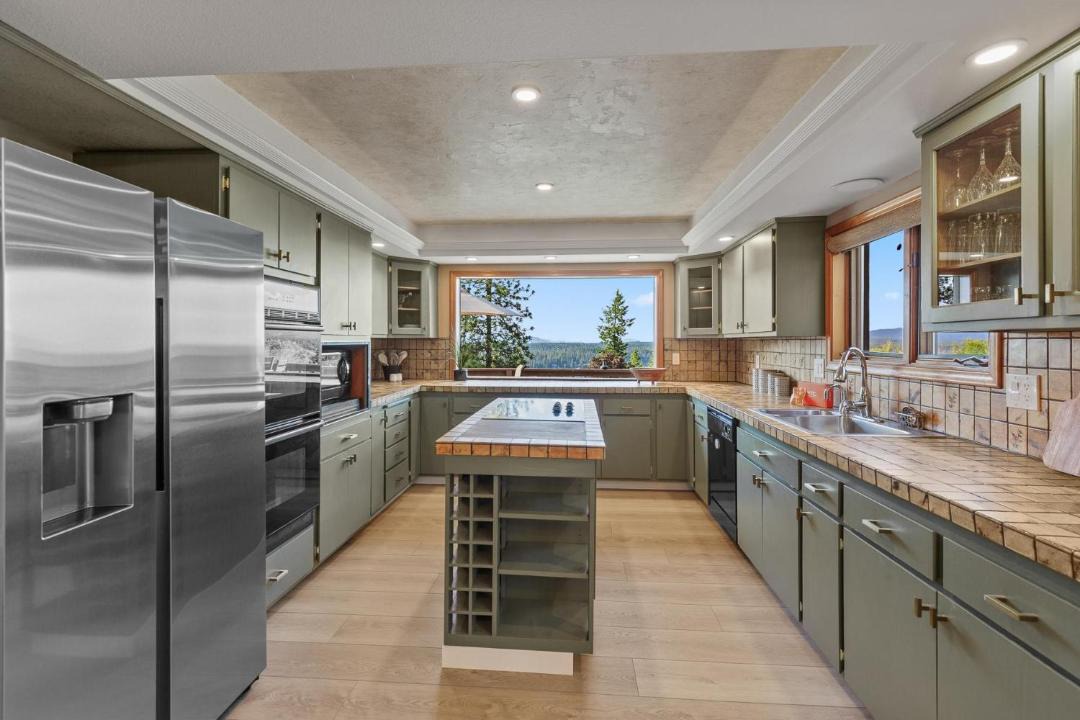 Photo of Kitchen in Hayden View Estates