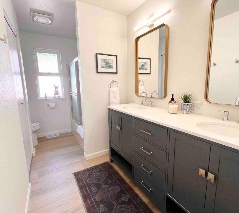 Photo of Bathroom in Port Angeles